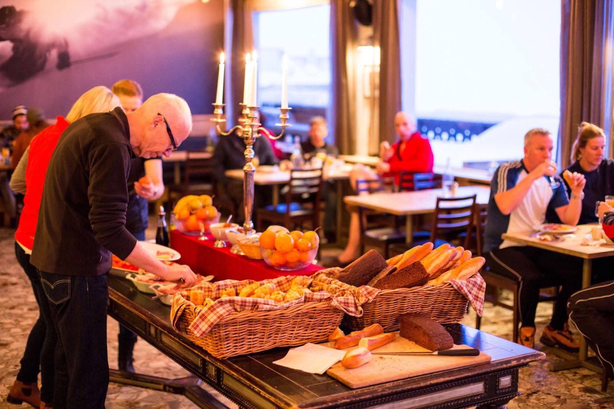 Langley Hotel Le Petit Prince Alpe d'Huez Εξωτερικό φωτογραφία